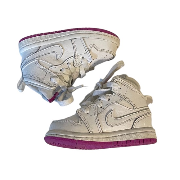 Nike Jordan Jumpman 1 Mid Rise Toddler Sneakers White & Fuschia Size 4 (Childs) - Picture 5 of 14